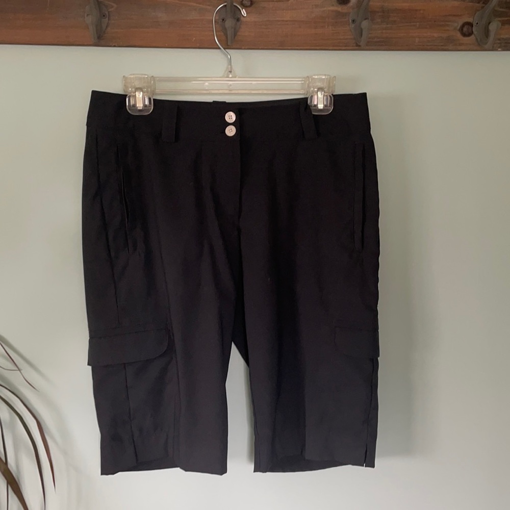 Nike black women’s dri-fit golf shorts, size 4